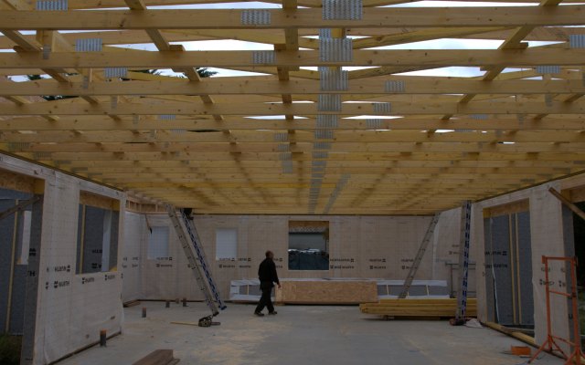 Structure intérieure bois en cours de chantier